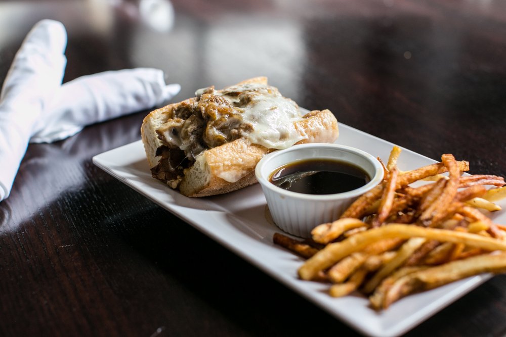 Where to Find the Best Cheesesteak Sandwiches in Philadelphia