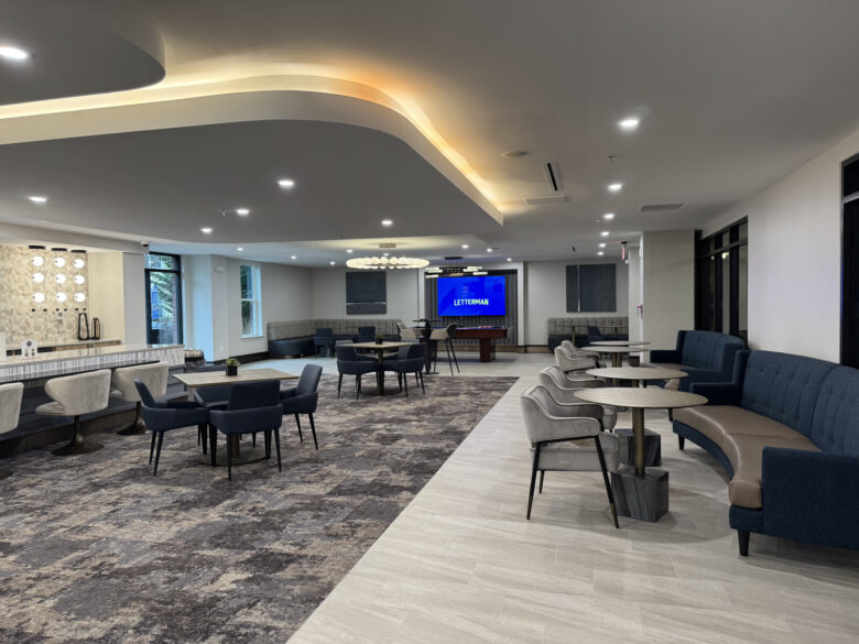 resident lounge